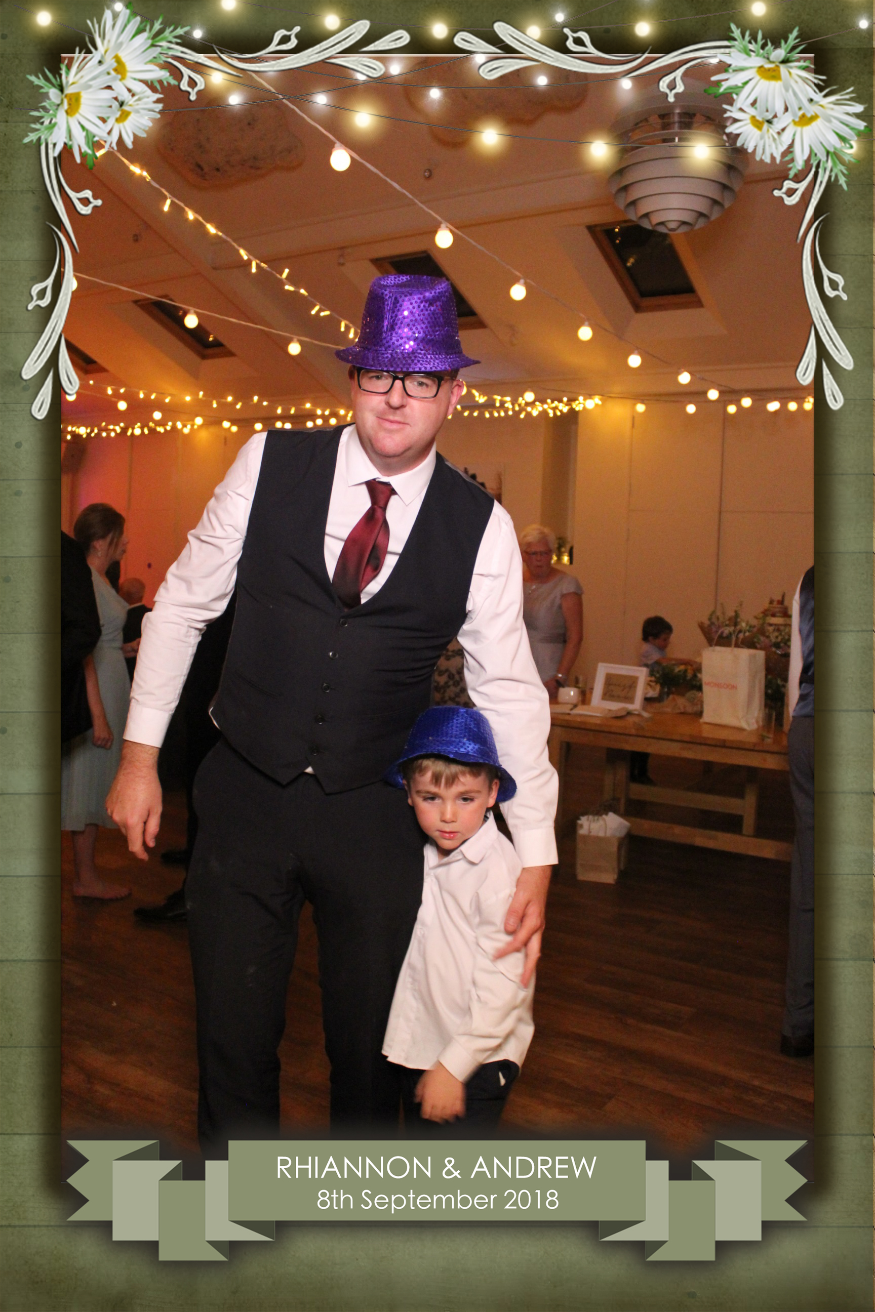 Rhiannon & Andrew's Wedding | View more photos from the event at images.mobile-photo-booth.com/u/MobilePhotoBoothUK/Rhiannon-Andrews-Wedding